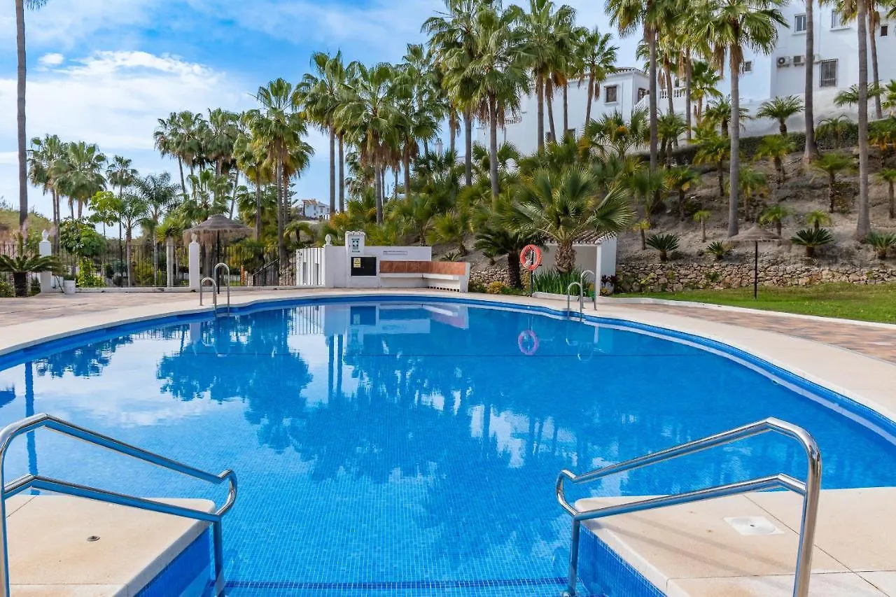 Las Palmas 8B Oasis Properties Nerja Apartment