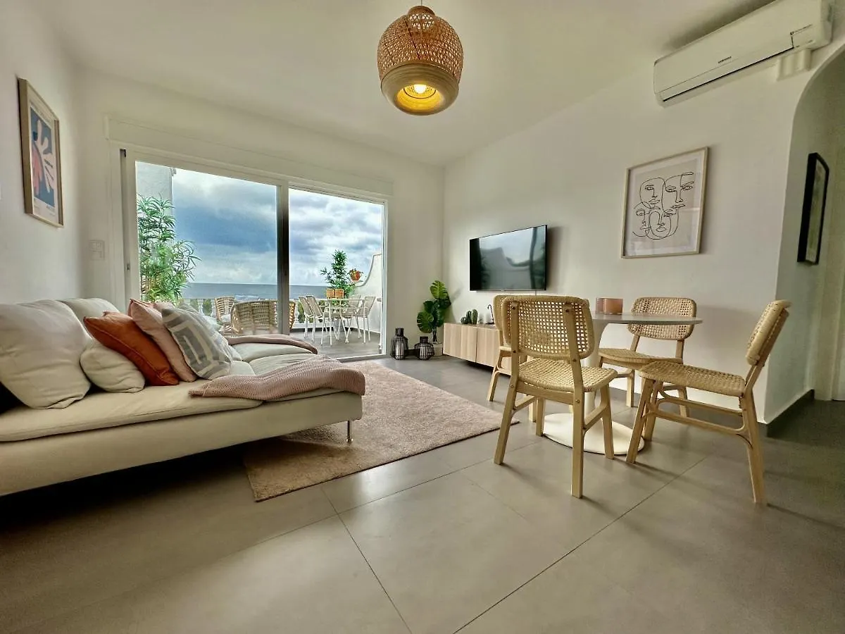 Las Palmas 8B Oasis Properties Nerja Apartment