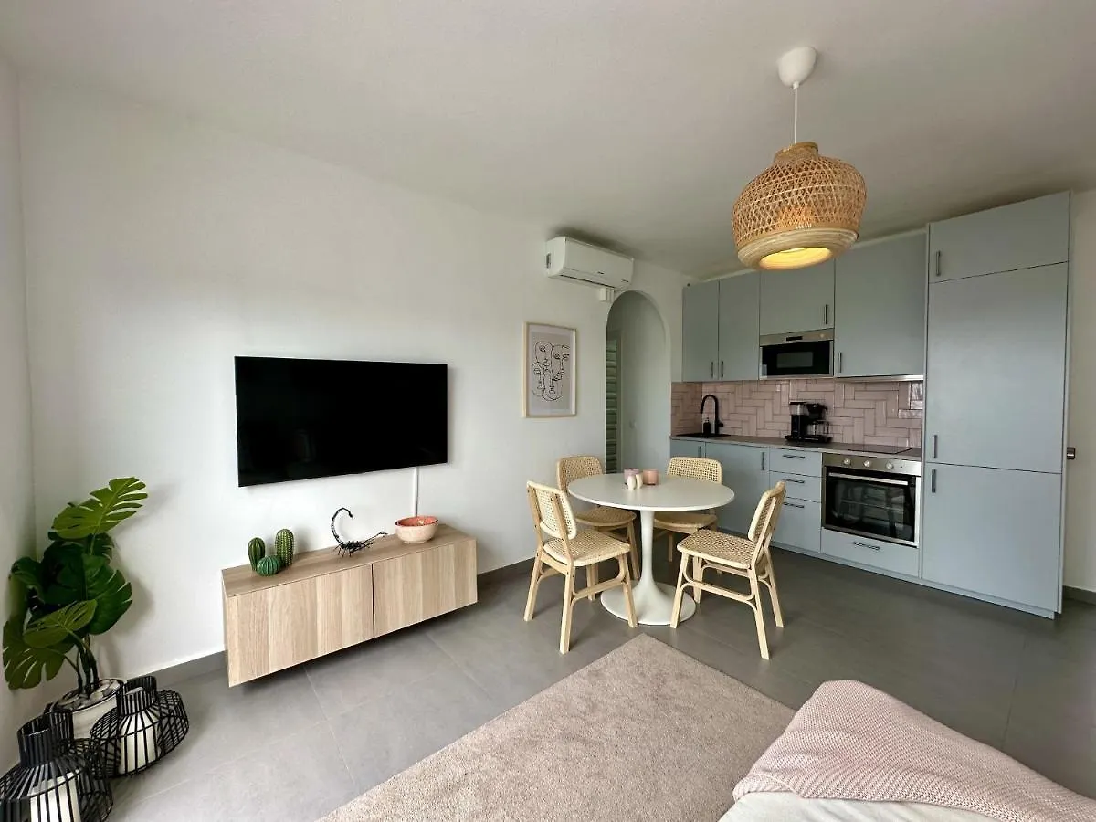 Las Palmas 8B Oasis Properties Nerja